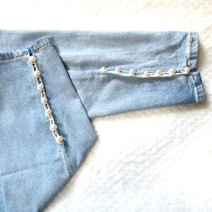 One 5 One Ankle Length Jeans with Pearl Button Loop Closure Detailing Size 12